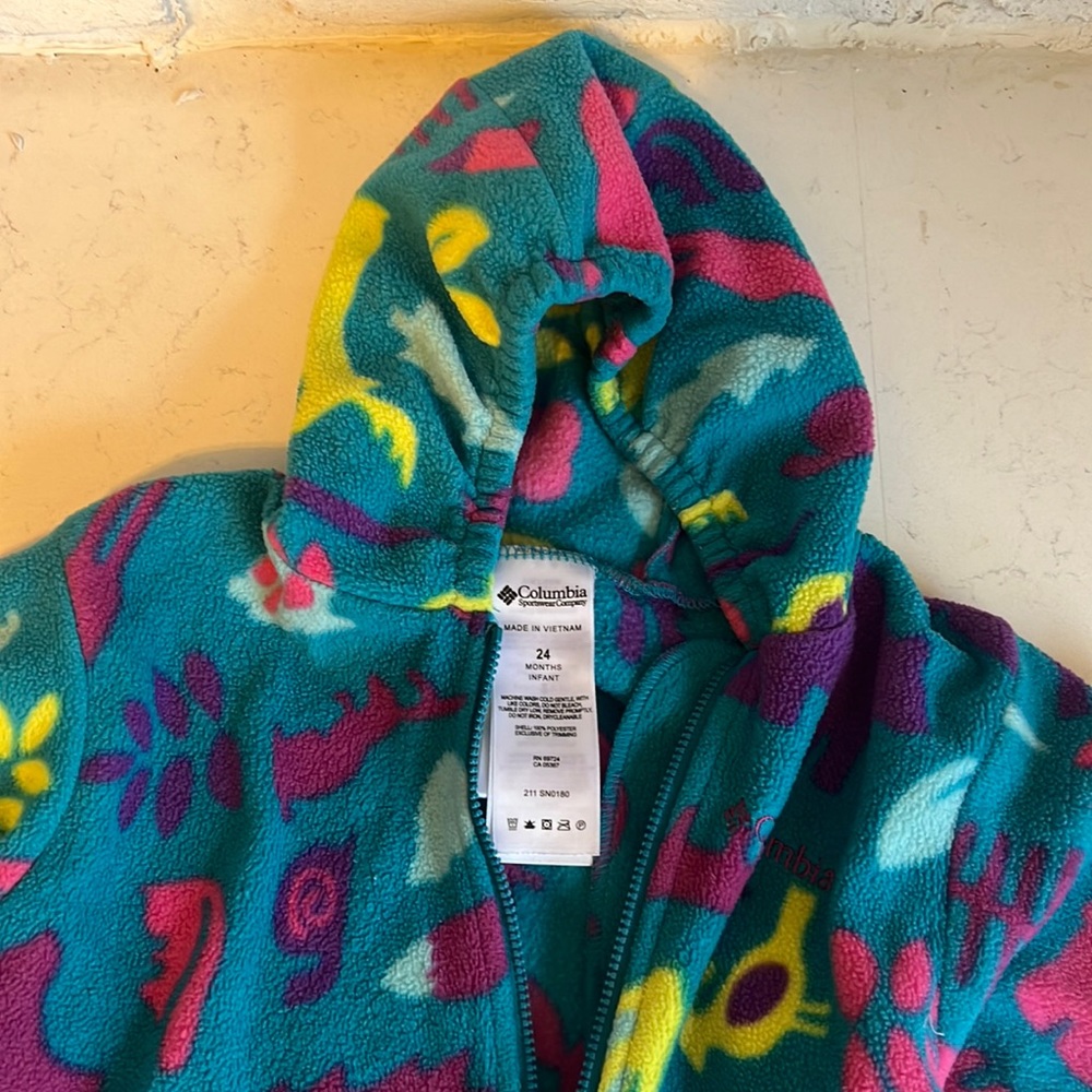 Columbia 24m snowsuit